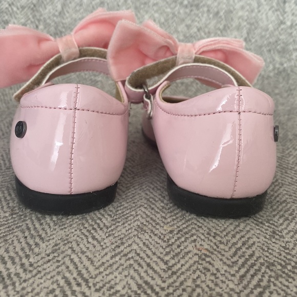 Naturino Mary Jane Patent Leather Baby Pink Toddler Velvet Bow Flats size 27 - Picture 6 of 7